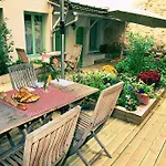 Hotel Monsieur Aristide 4*