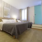 Otel Monsieur Aristide Paris