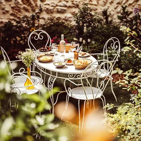 Monsieur Aristide Hotel 4*