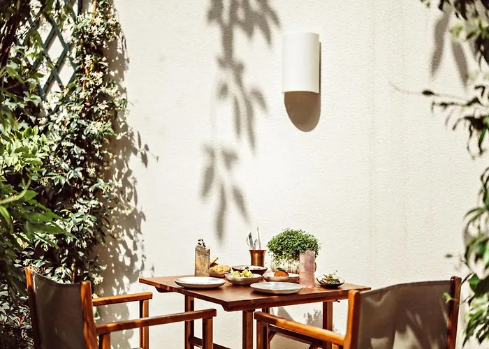 Hotel Monsieur Aristide 4*