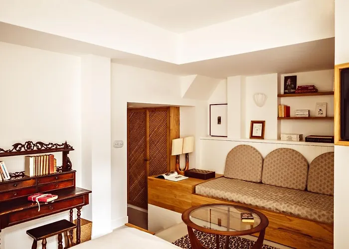 Monsieur Aristide Hotel