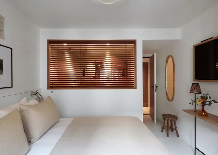 Hotel Monsieur Aristide 4*