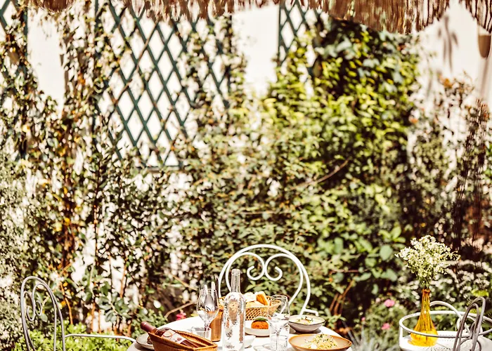 Monsieur Aristide Hotel