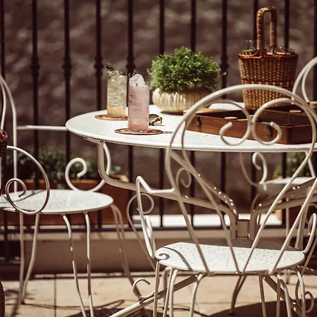Monsieur Aristide Hotel 4*